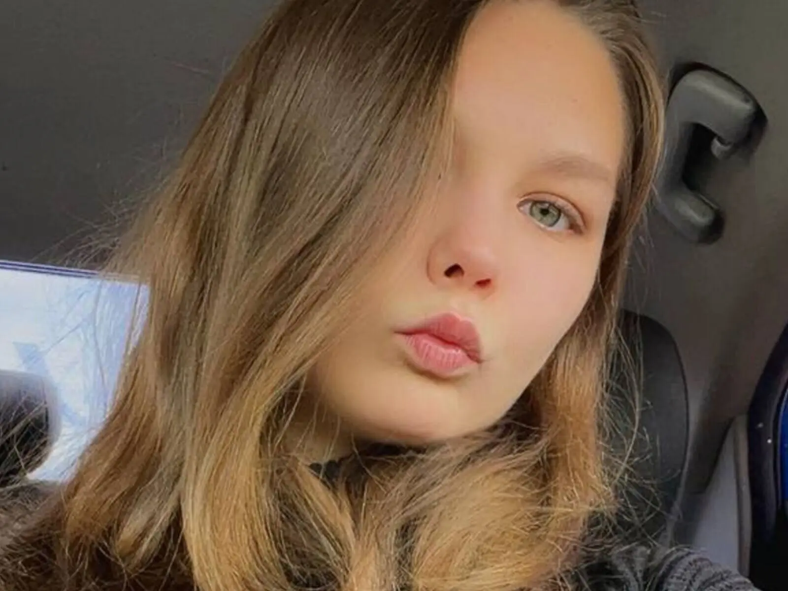 DaniellaPreyma's Sex ChatRoom