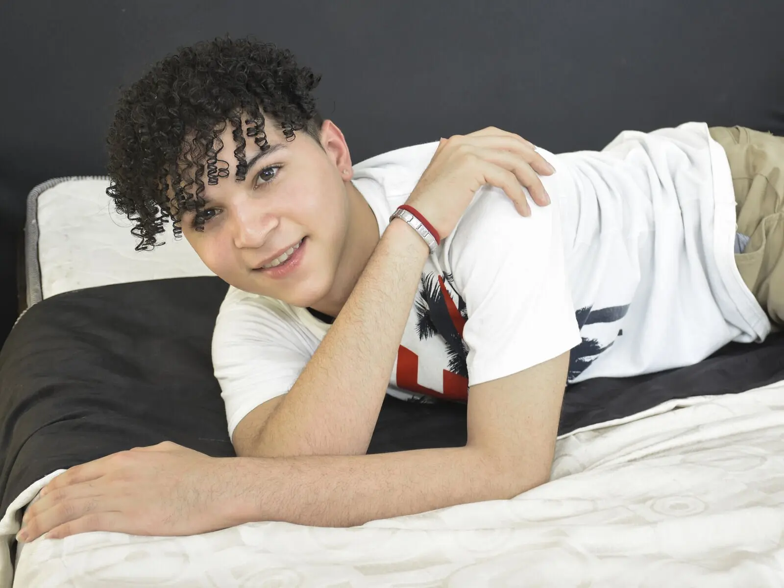 DeibyBisbal's Sex ChatRoom