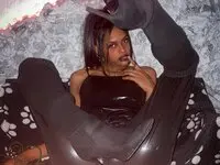 DianaGuzman's Sex ChatRoom