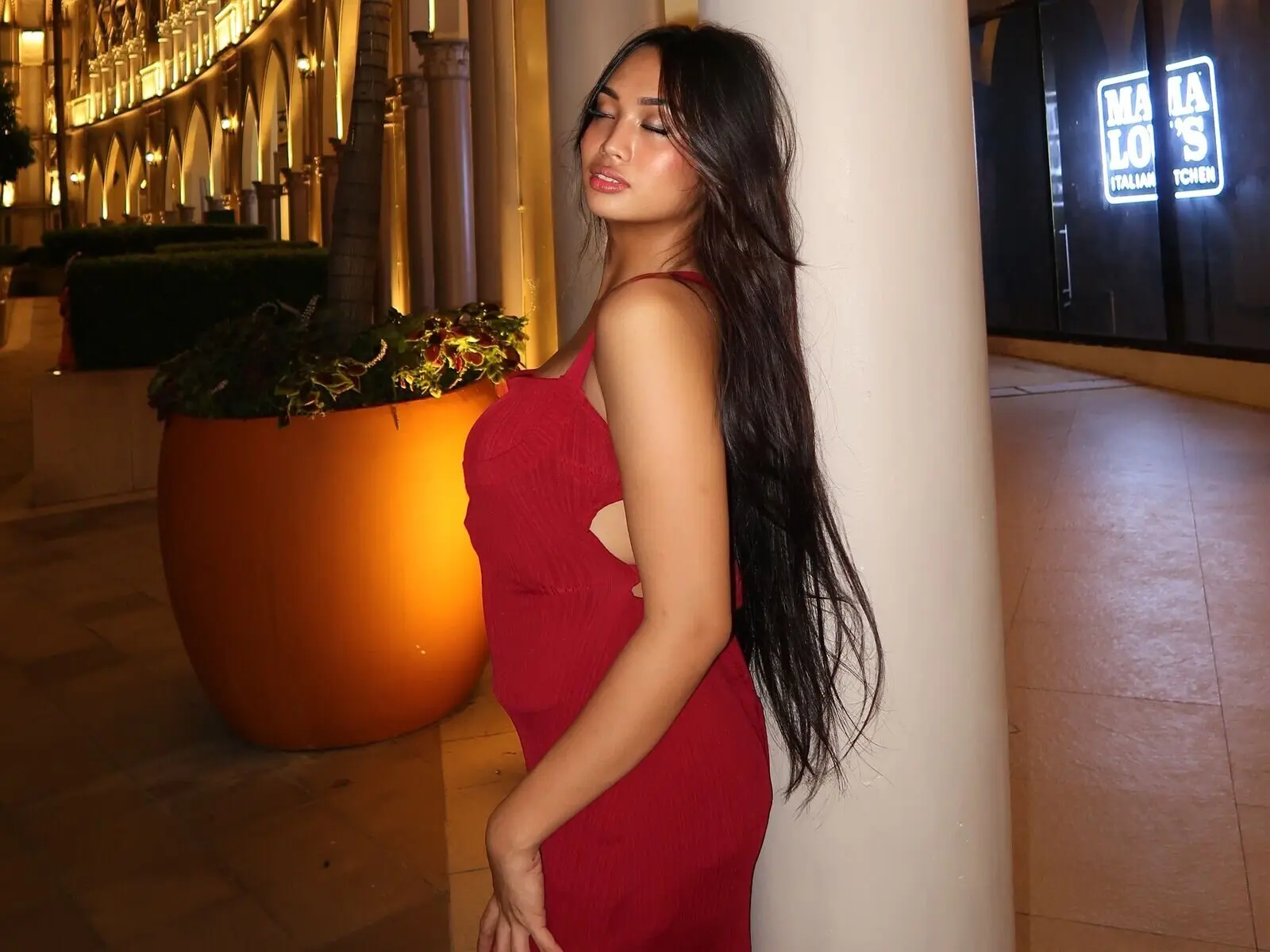 ElleJames's Sex ChatRoom