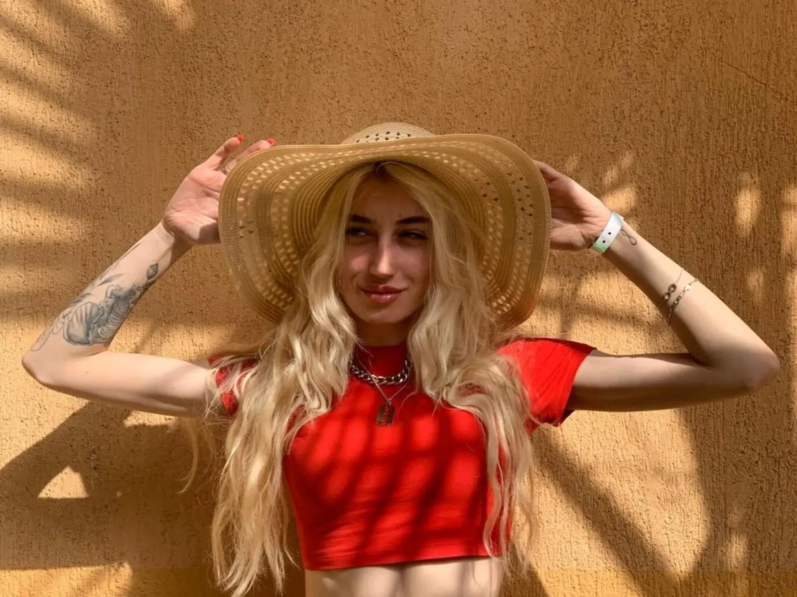 LizaClark's Sex ChatRoom