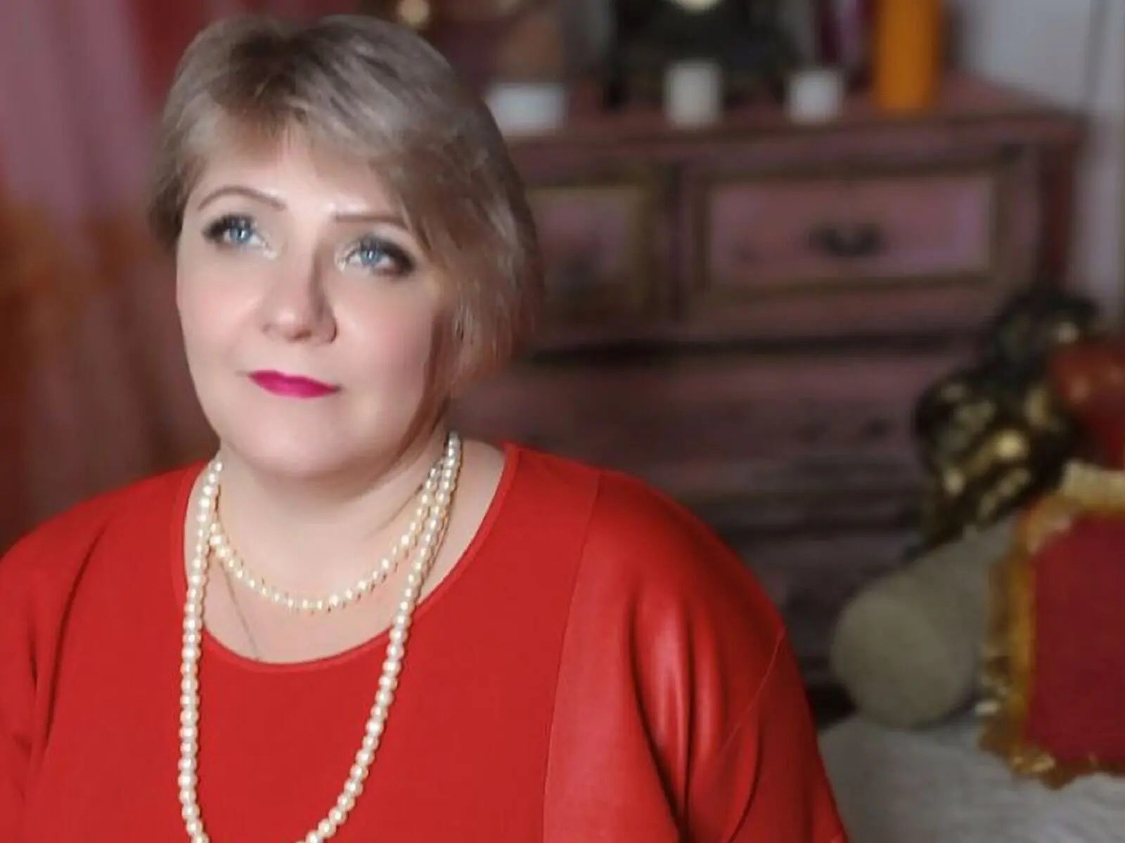 LouiseLang's Sex ChatRoom