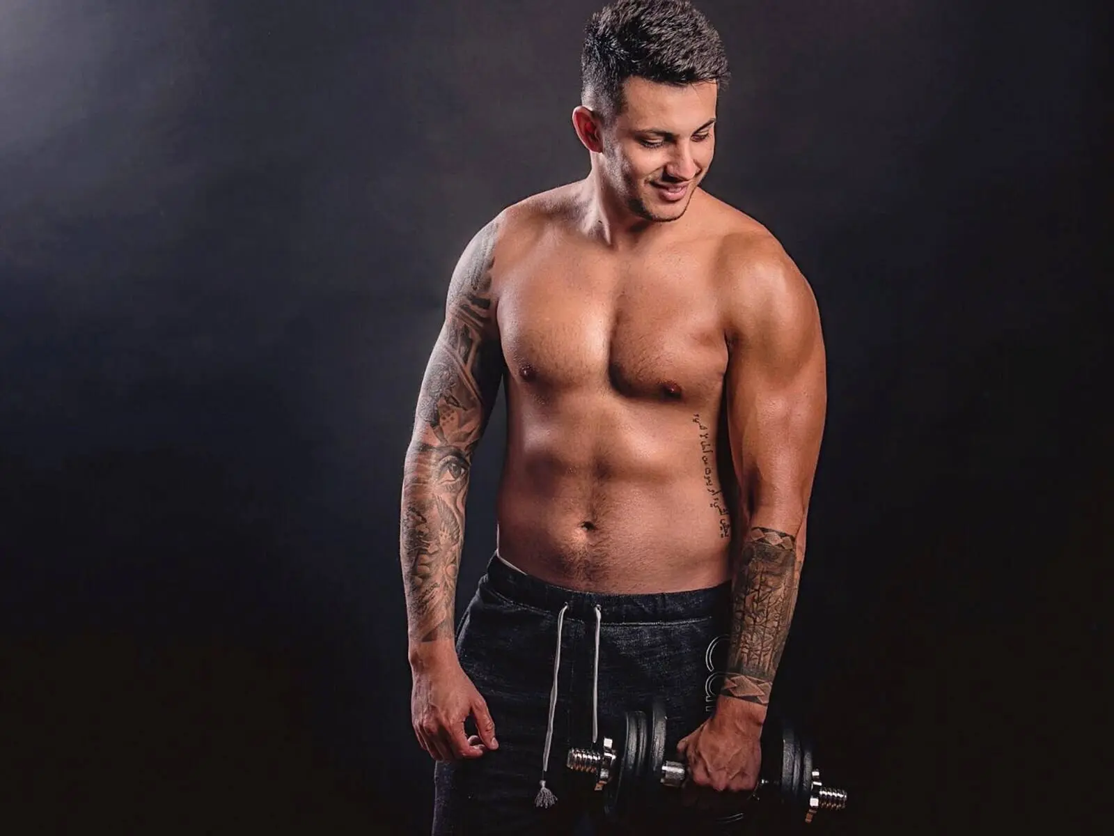 MatthewFrank's Sex ChatRoom