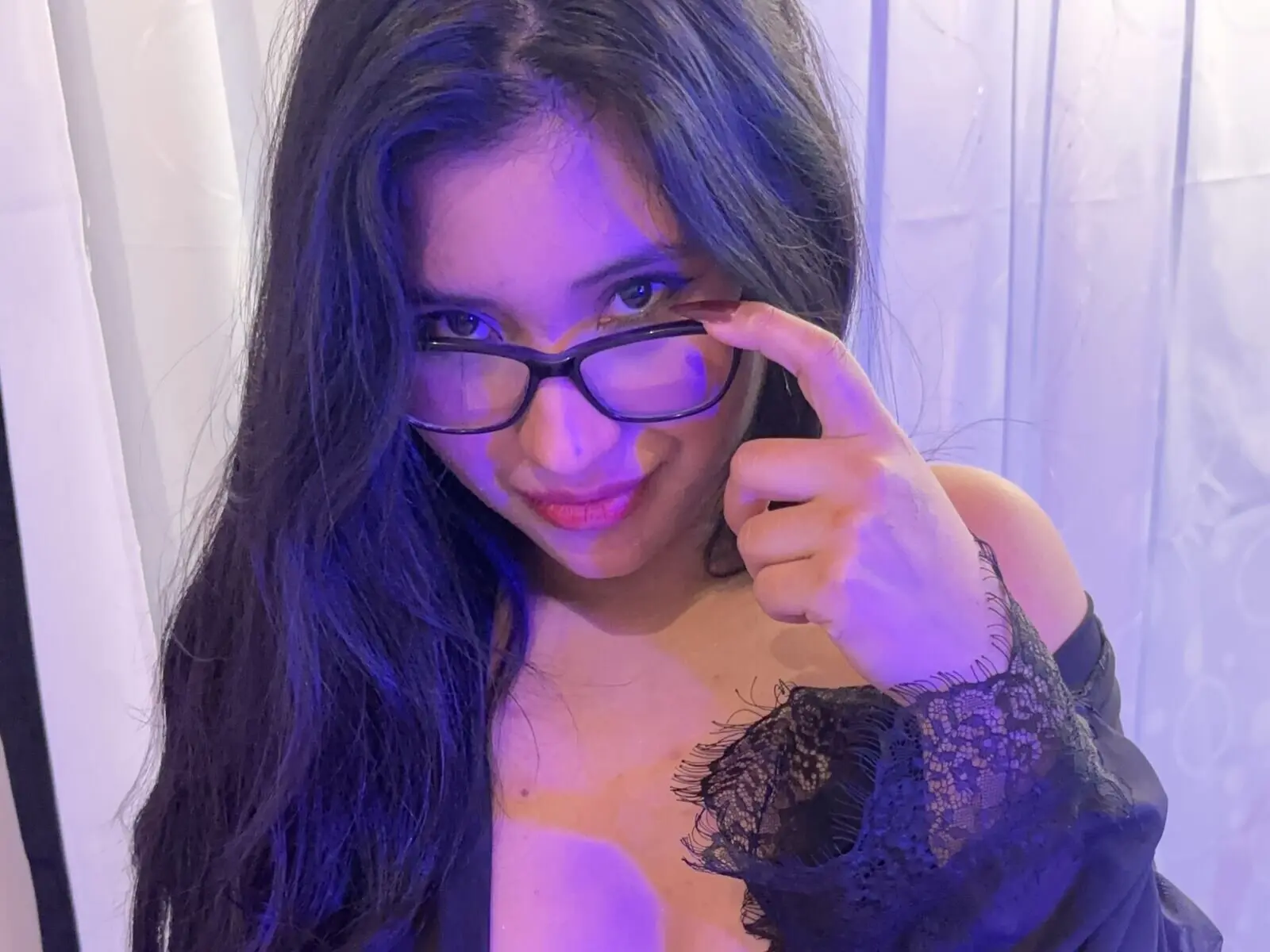 YuliPariston's Sex ChatRoom